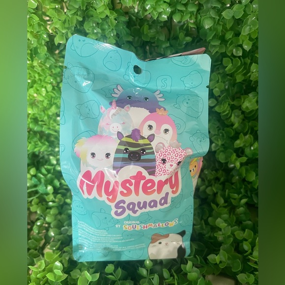 NEW Squishmallows Mystery Squad Bag - Picture 5 of 5